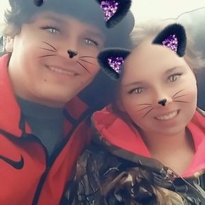 Meet your Posher, Casey